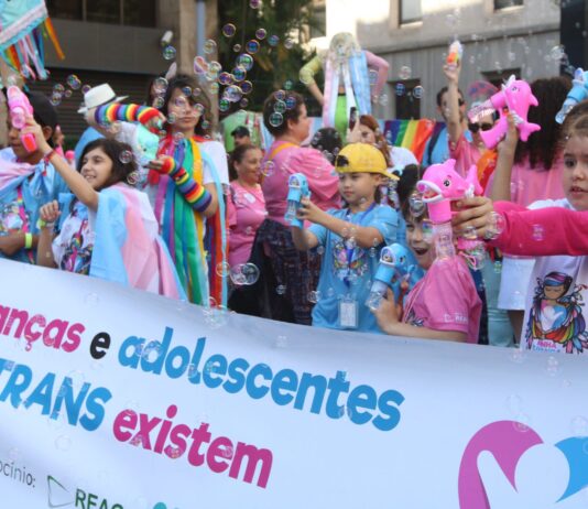 Justiça suspende lei que proíbe crianças em parada LGBT em Sorocaba (SP)