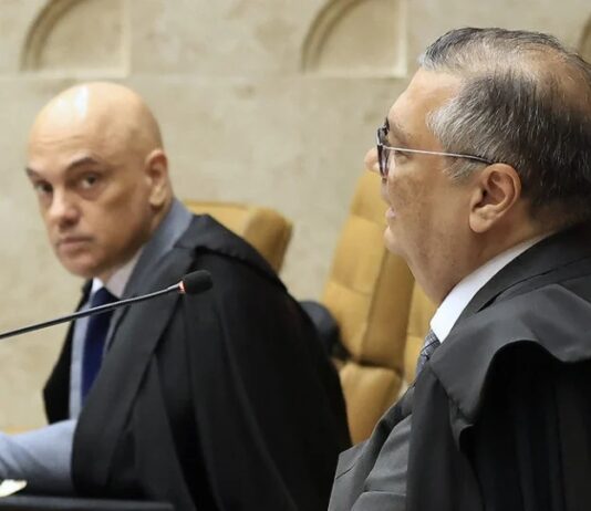 Defendido por Moraes e Dino, diploma para jornalistas não é exigido em grandes democracias