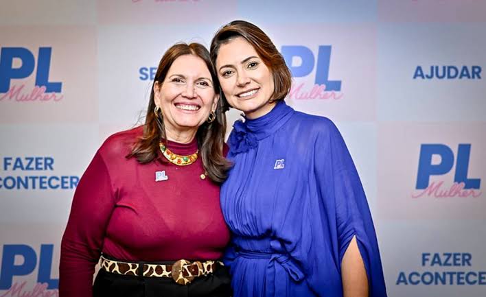 Michelle e Bia Kicis