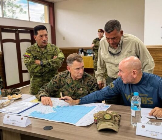 Equador, EUA e Colômbia preparam operações militares conjuntas contra grupos do narcotráfico