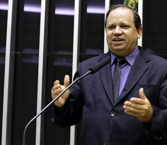 Projeto prevê até três anos de prisão para casos de gordofobia