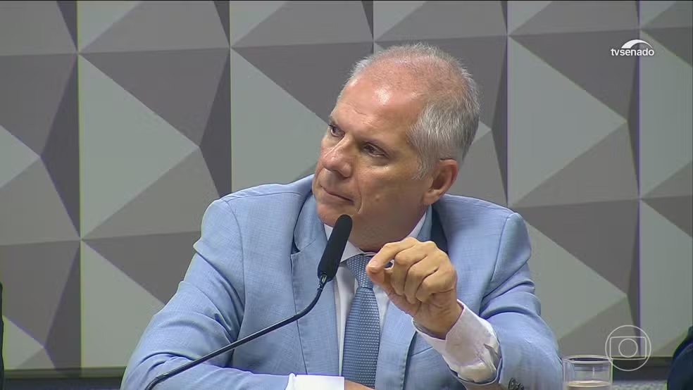 globo-canal-4-20251013-2000-frame-137157