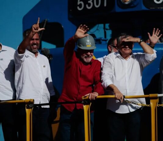 Fortaleza fica de fora de projeto da ‘Transnordestina Turística’ que havia sido anunciado por Elmano.