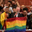 Atrás da reeleição, Lula “esquece” causa LGBT e irrita ativistas