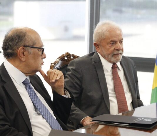 Lula recebe Gilmar no Planalto em meio à crise envolvendo Moraes