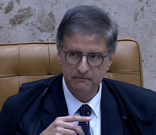 Gonet garante que não teve proximidade com Vorcaro; Você acredita?