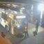Prefeito de Salvador divulga imagens de adesivação de ônibus com material do PT em Salvador