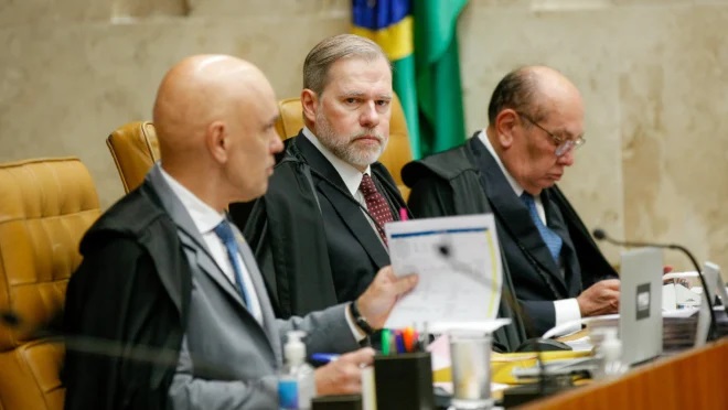Gilmar-Mendes-Dias-Toffoli-e-Alexandre-de-Moraes-660x372