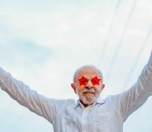 Lula fala em “guerra” e diz que “ladrão não vai governar o Brasil”