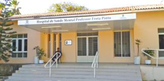 Denúncia: Direção do Hospital de Saúde Mental de Messejana vem coagindo funcionários para votarem no Lula.