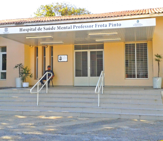 Denúncia: Direção do Hospital de Saúde Mental de Messejana vem coagindo funcionários para votarem no Lula.